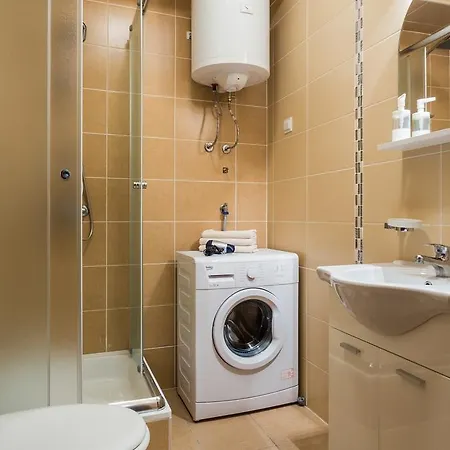 ! Promo! Evergreen - Free Public Parking-fast Wi-fi *