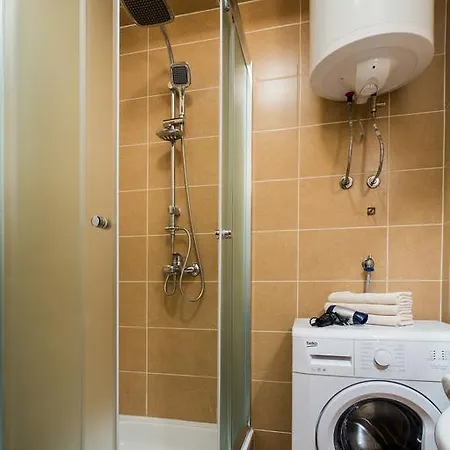 ! Promo! Evergreen - Free Public Parking-fast Wi-fi Apartmán Novi Sad