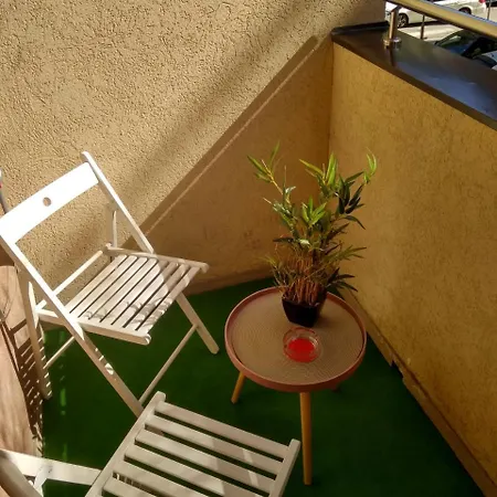 Apartmán ! Promo! Evergreen - Free Public Parking-fast Wi-fi